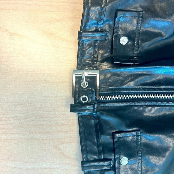 Kids Chucky coat in mint condition super cute moto style size 5-6T  Halloween - Picture 3 of 6